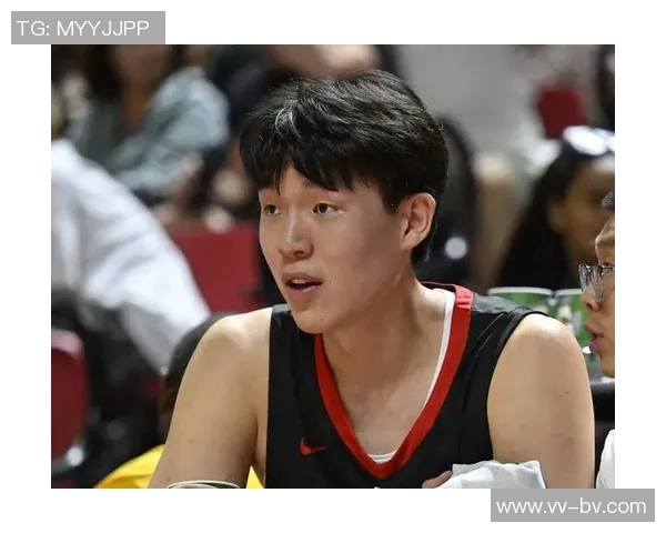 韩乔生点评杨瀚森防守进步期待他在新赛季中发挥蓝领作用 韩乔生点评杨瀚森防守进步期待他在新赛季中发挥蓝领作用