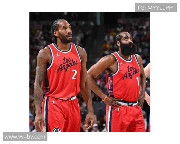 快船分享哈登与克劳福德布拉德利互动回忆展现昔日情谊与现状对比